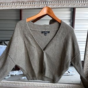 Women’s sweater